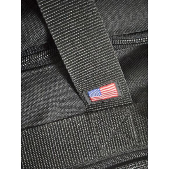 JEEP Authentic Duffle Bag Sport Gear Travel Black - Picture 2 of 13